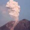 Gunung Semeru Kembali Erupsi, Kolom Letusan Capai 1 KM